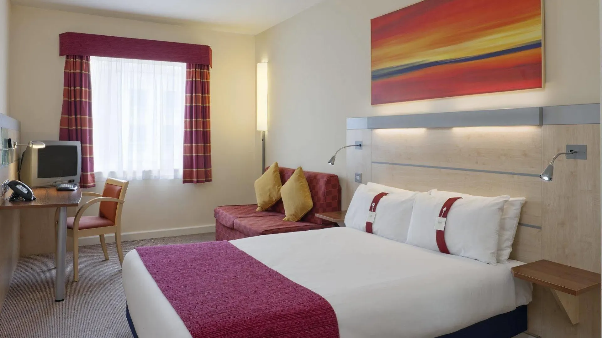 Holiday Inn Express Dublin-Airport By Ihg Santry